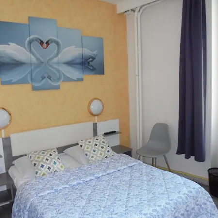 De La Gare Hotel